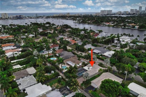 Casa en alquiler en Hollywood, Florida, 3 dormitorios, 155.15 m2 № 1992257 - foto 24