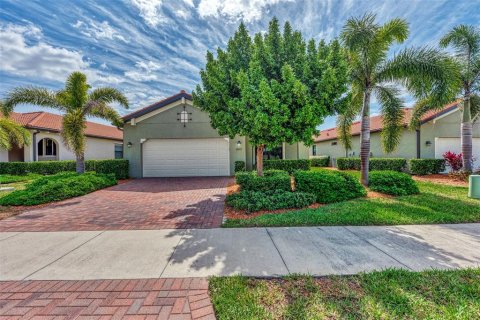Casa en Venice, Florida 2 dormitorios, 177.16 m2 № 2112407