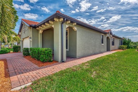 Casa en alquiler en Venice, Florida, 2 dormitorios, 177.16 m2 № 2112407 - foto 4