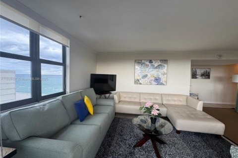Copropriété à vendre à Miami Beach, Floride: 2 chambres, 93.37 m2 № 1804441 - photo 30