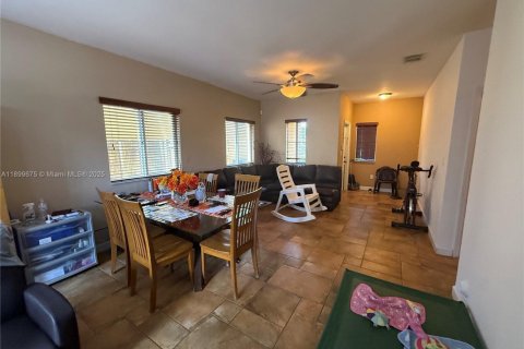 Villa ou maison à vendre à Homestead, Floride: 3 chambres, 140 m2 № 1951280 - photo 4