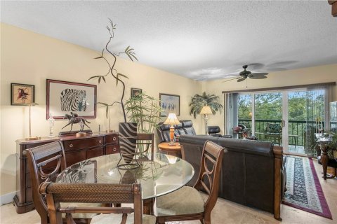 Copropriété à vendre à Tampa, Floride: 2 chambres, 104.14 m2 № 2406303 - photo 12