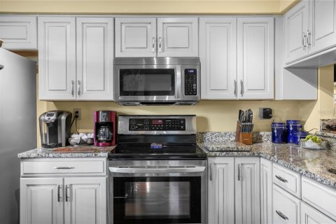 Copropriété à vendre à Tampa, Floride: 2 chambres, 104.14 m2 № 2406303 - photo 8