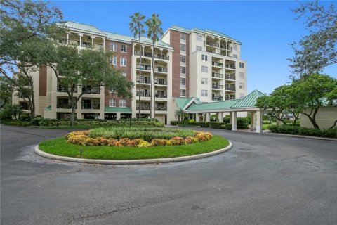 Condo à Tampa, Floride, 2 chambres  № 2406303