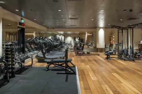 Condominio en venta en Miami, Florida, 1 dormitorio, 73.39 m2 № 1848303 - foto 12