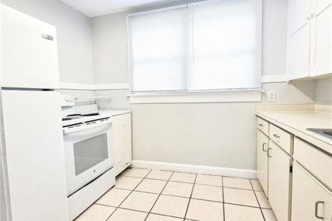 Apartamento en alquiler en Winter Haven, Florida, 1 dormitorio, 57.6 m2 № 1908849 - foto 4