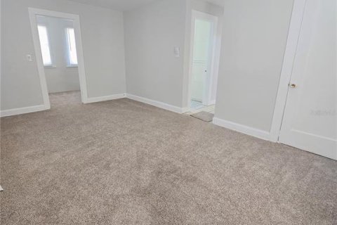 Apartamento en alquiler en Winter Haven, Florida, 1 dormitorio, 57.6 m2 № 1908849 - foto 12