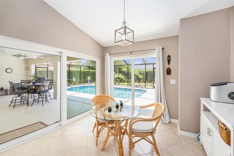 House in Palm Harbor, Florida 4 bedrooms, 203.83 sq.m. № 1854619 - photo 8