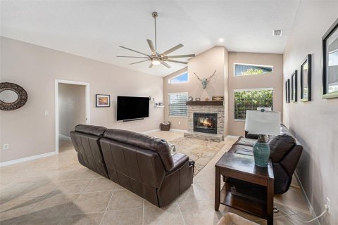 House in Palm Harbor, Florida 4 bedrooms, 203.83 sq.m. № 1854619 - photo 4
