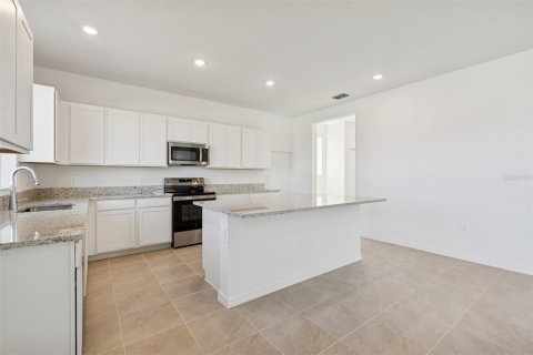 Casa en venta en Palmetto, Florida, 4 dormitorios, 256.04 m2 № 2207576 - foto 3