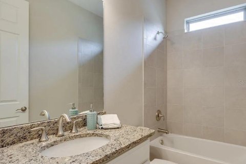 Villa ou maison à louer à Nokomis, Floride: 4 chambres, 220.36 m2 № 2209197 - photo 13
