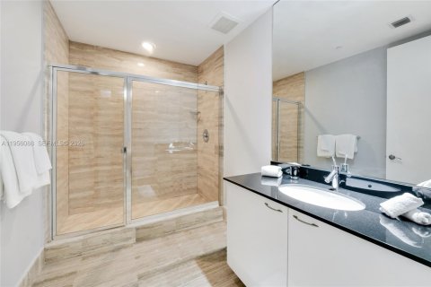 Купить кондоминиум в Санни-Айлс-Бич, Флорида 3 спальни, 182.27м2, № 2009965 - фото 22