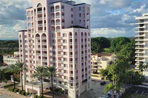 Condominio en venta en Coral Gables, Florida, 39.02 m2 № 1986652 - foto 23