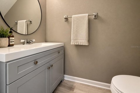 Touwnhouse à louer à Riverview, Floride: 3 chambres, 152.73 m2 № 2383835 - photo 4