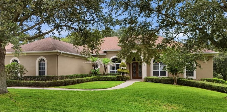 Villa ou maison à Clermont, Floride 4 chambres, 322.37 m2 № 2283583