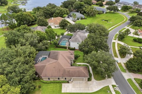 Villa ou maison à vendre à Clermont, Floride: 4 chambres, 322.37 m2 № 2283583 - photo 4
