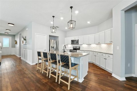 House in Melbourne, Florida 4 bedrooms, 184.23 sq.m. № 1919646 - photo 10