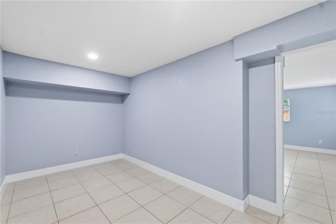 Villa ou maison à vendre à Tampa, Floride: 3 chambres, 201.13 m2 № 2277500 - photo 23