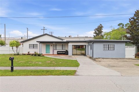 Casa en Tampa, Florida 3 dormitorios, 201.13 m2 № 2277500