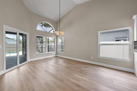 House in Orlando, Florida 3 bedrooms, 145.48 sq.m. № 1778138 - photo 21