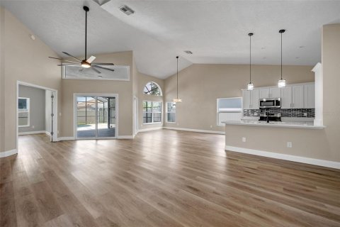House in Orlando, Florida 3 bedrooms, 145.48 sq.m. № 1778138 - photo 19