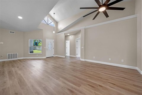 House in Orlando, Florida 3 bedrooms, 145.48 sq.m. № 1778138 - photo 23