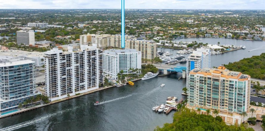 Condominio en Fort Lauderdale, Florida, 1 dormitorio № 2250477