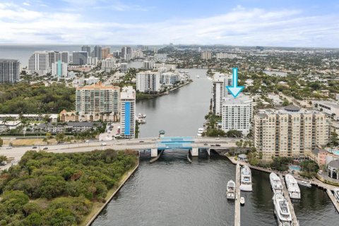 Condominio en venta en Fort Lauderdale, Florida, 1 dormitorio, 59.36 m2 № 2250477 - foto 4