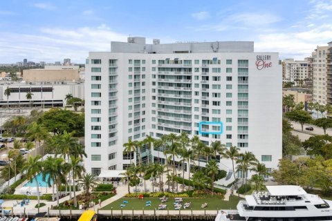 Condominio en venta en Fort Lauderdale, Florida, 1 dormitorio, 59.36 m2 № 2250477 - foto 3