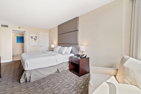 Condominio en venta en Fort Lauderdale, Florida, 1 dormitorio, 59.36 m2 № 2250477 - foto 26