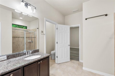 Villa ou maison à vendre à Valrico, Floride: 4 chambres, 225.38 m2 № 2395745 - photo 9