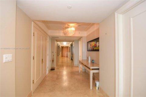 Condominio en venta en Aventura, Florida, 4 dormitorios, 332.13 m2 № 1981635 - foto 28