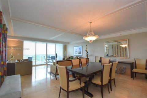 Condominio en venta en Aventura, Florida, 4 dormitorios, 332.13 m2 № 1981635 - foto 5