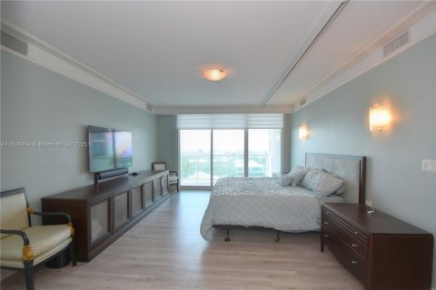 Condominio en venta en Aventura, Florida, 4 dormitorios, 332.13 m2 № 1981635 - foto 8