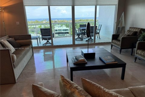 Condominio en Aventura, Florida, 4 dormitorios  № 1981635