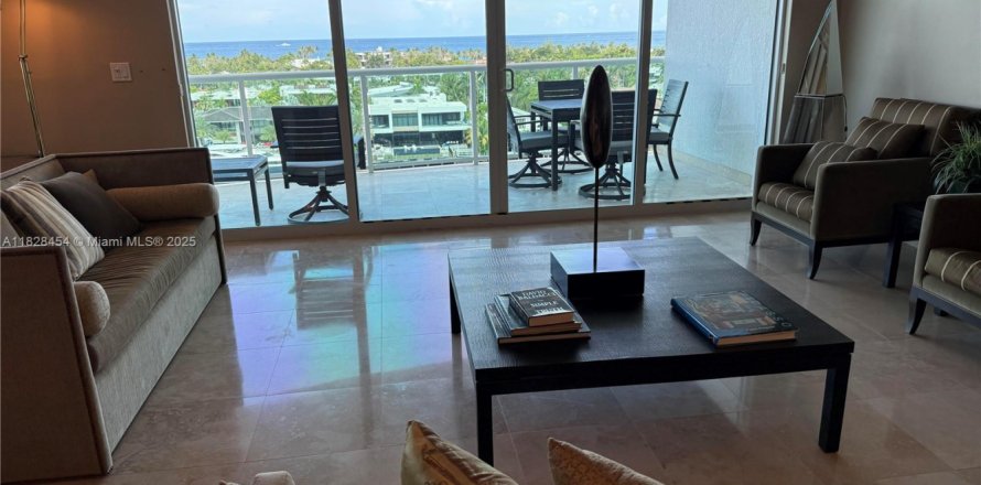 Condominio en Aventura, Florida, 4 dormitorios  № 1981635