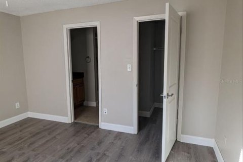 Condo in Altamonte Springs, Florida, 1 bedroom  № 1767880 - photo 12