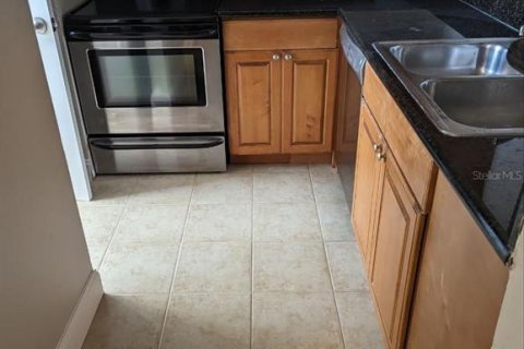 Condo in Altamonte Springs, Florida, 1 bedroom  № 1767880 - photo 9