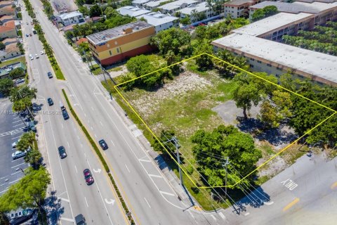 Commercial property in Pompano Beach, Florida № 1763718 - photo 4