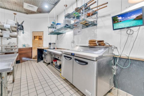 Propiedad comercial en venta en Coral Springs, Florida № 1941072 - foto 8