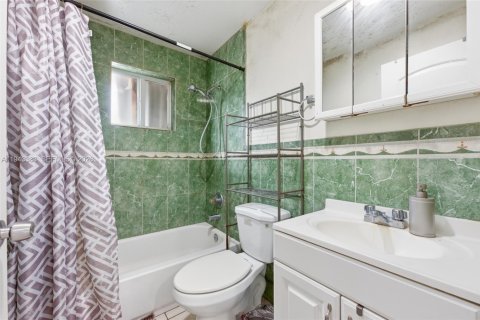 Casa en venta en West Park, Florida, 4 dormitorios, 131.92 m2 № 2000652 - foto 19