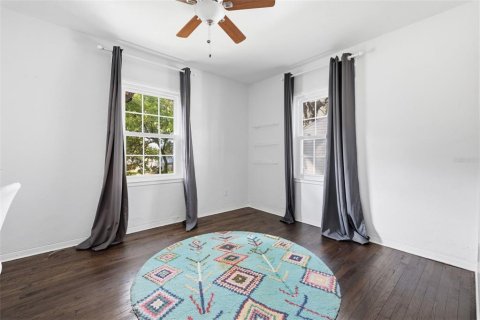 Casa en venta en Tampa, Florida, 3 dormitorios, 135.82 m2 № 2220416 - foto 18