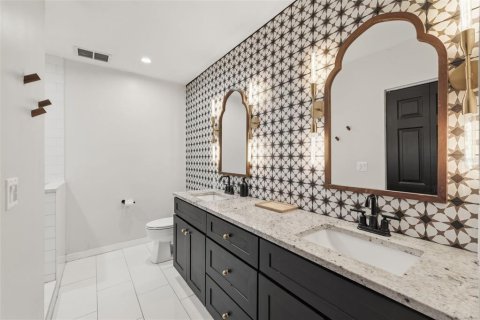 Casa en venta en Tampa, Florida, 3 dormitorios, 135.82 m2 № 2220416 - foto 16