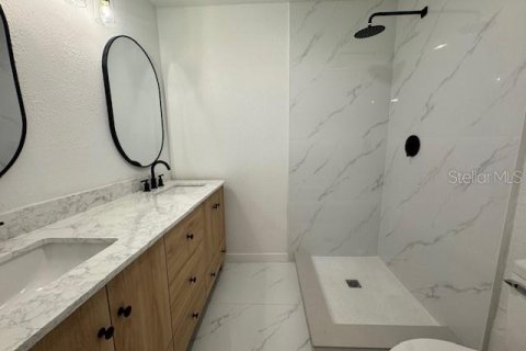 House in Orlando, Florida 4 bedrooms, 116.59 sq.m. № 1899271 - photo 20