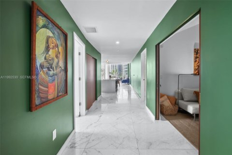 Copropriété à vendre à Miami, Floride: 4 chambres, 203.27 m2 № 2052665 - photo 23