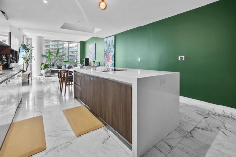 Copropriété à vendre à Miami, Floride: 4 chambres, 203.27 m2 № 2052665 - photo 24