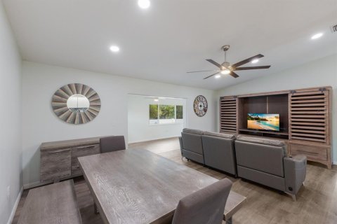 Купить виллу или дом в Сарасота, Флорида 7 комнат, 156.45м2, № 1815269 - фото 8