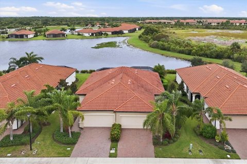 Villa ou maison à Venice, Floride 3 chambres, 131.55 m2 № 2404599