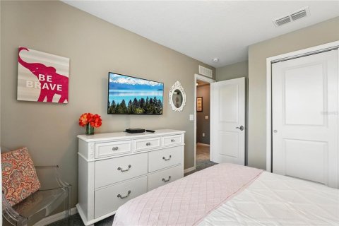 Adosado en venta en Kissimmee, Florida, 4 dormitorios, 165.55 m2 № 2155765 - foto 14