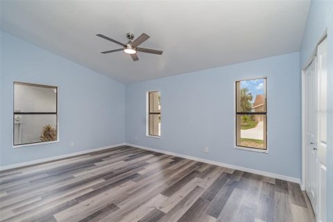 House in Fort Myers, Florida 3 bedrooms, 166.95 sq.m. № 2232644 - photo 27